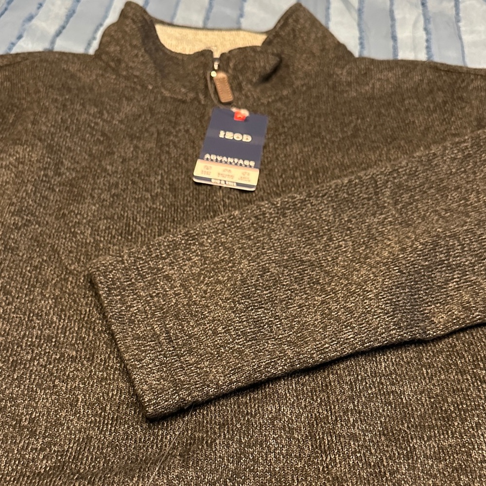 Izod Men's Zip Mock Neck Sweater in Brown Heather - Picture 2 of 6